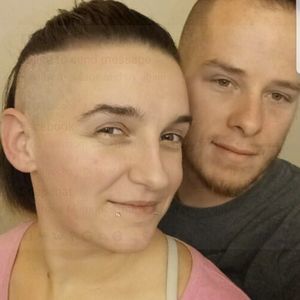 Meet your Posher, Tia